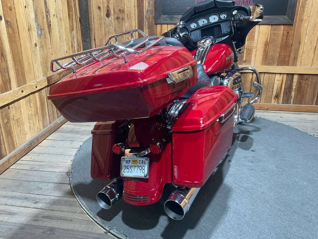 Street Glide® Special