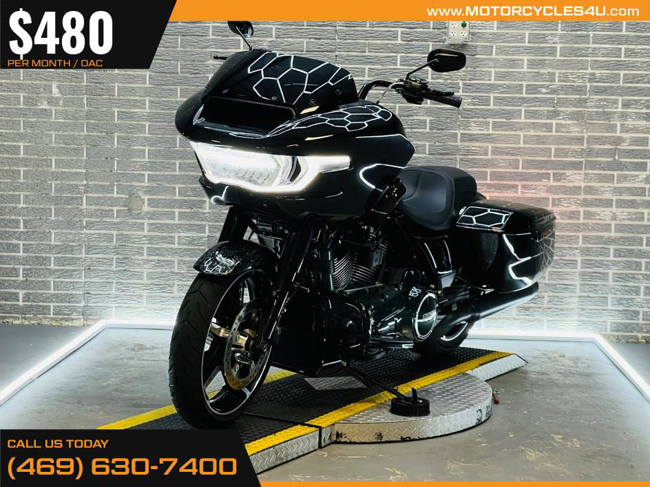 Road Glide®