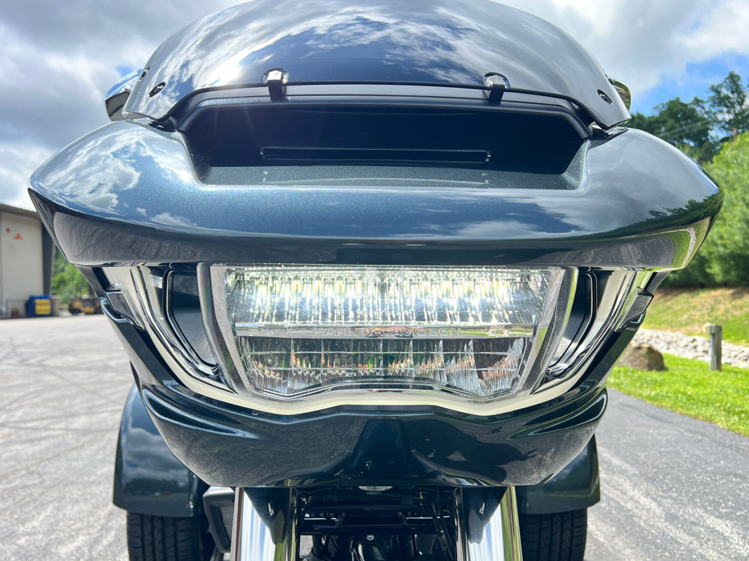 Road Glide® 3