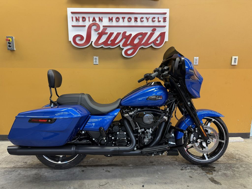 Street Glide®