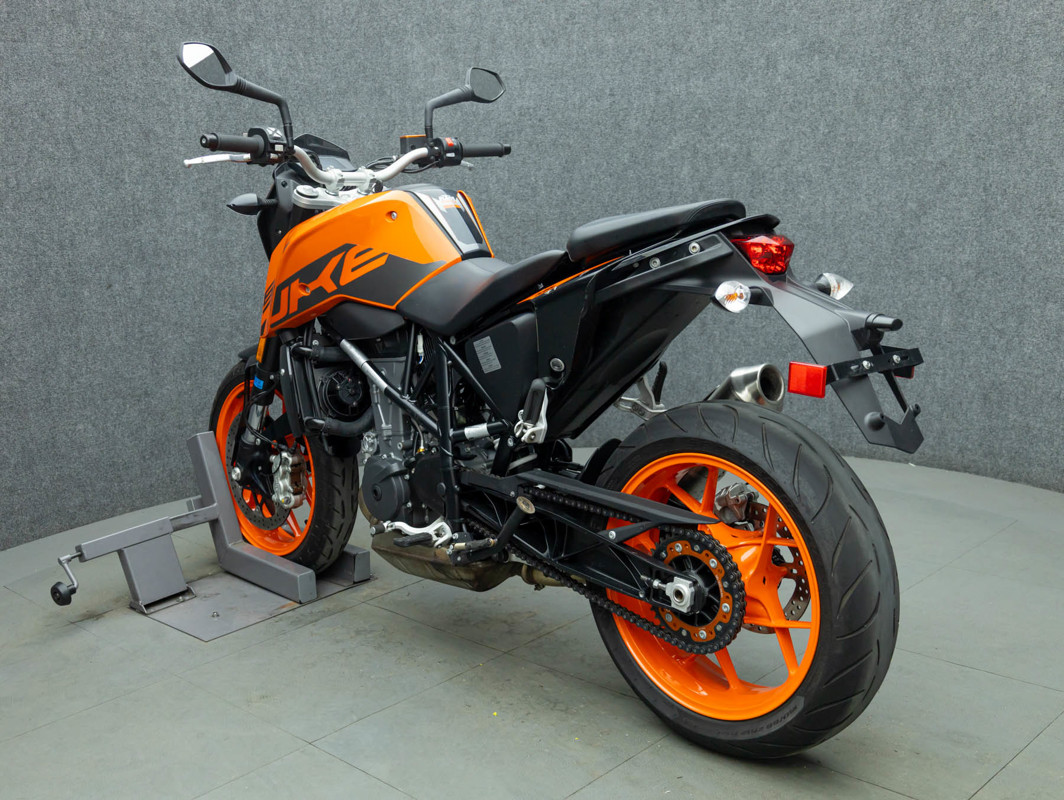 690 Duke