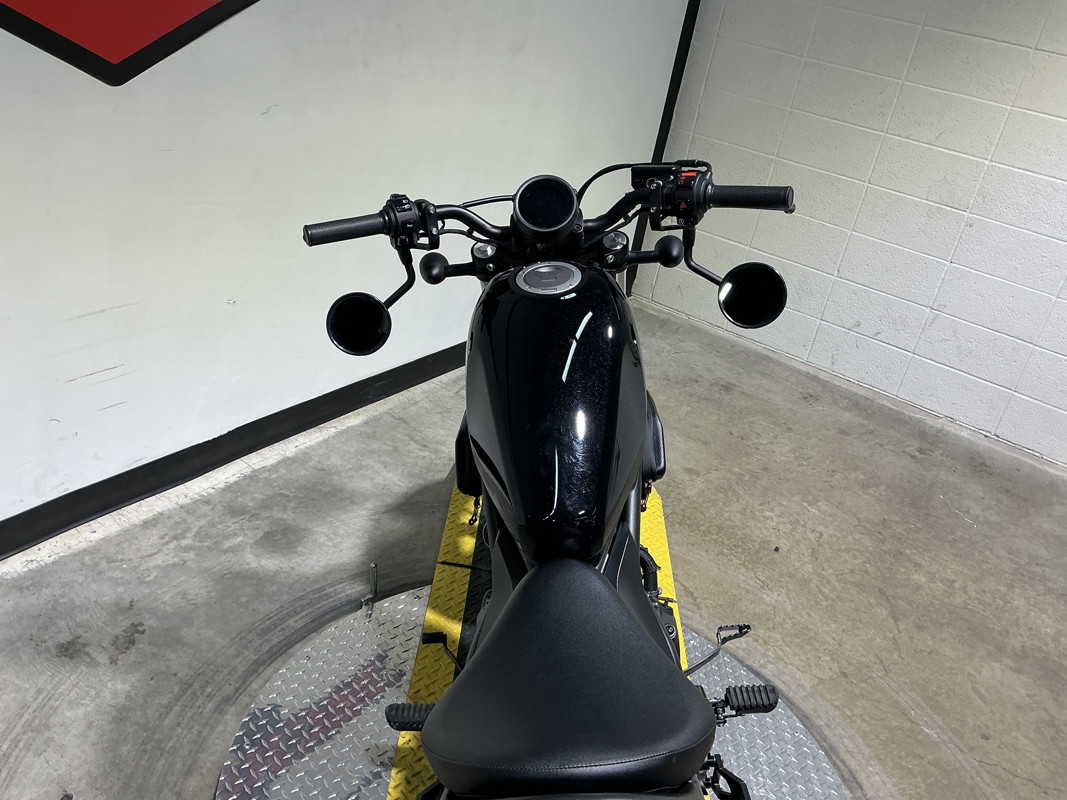 Rebel 300