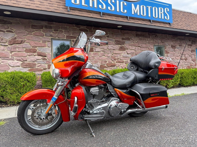 CVO® Ultra Classic® Electra Glide®