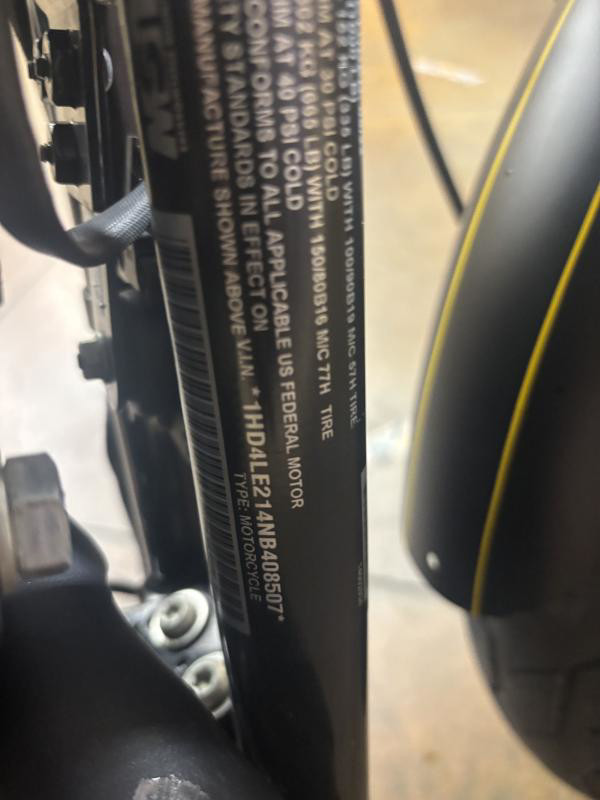 Iron 883®
