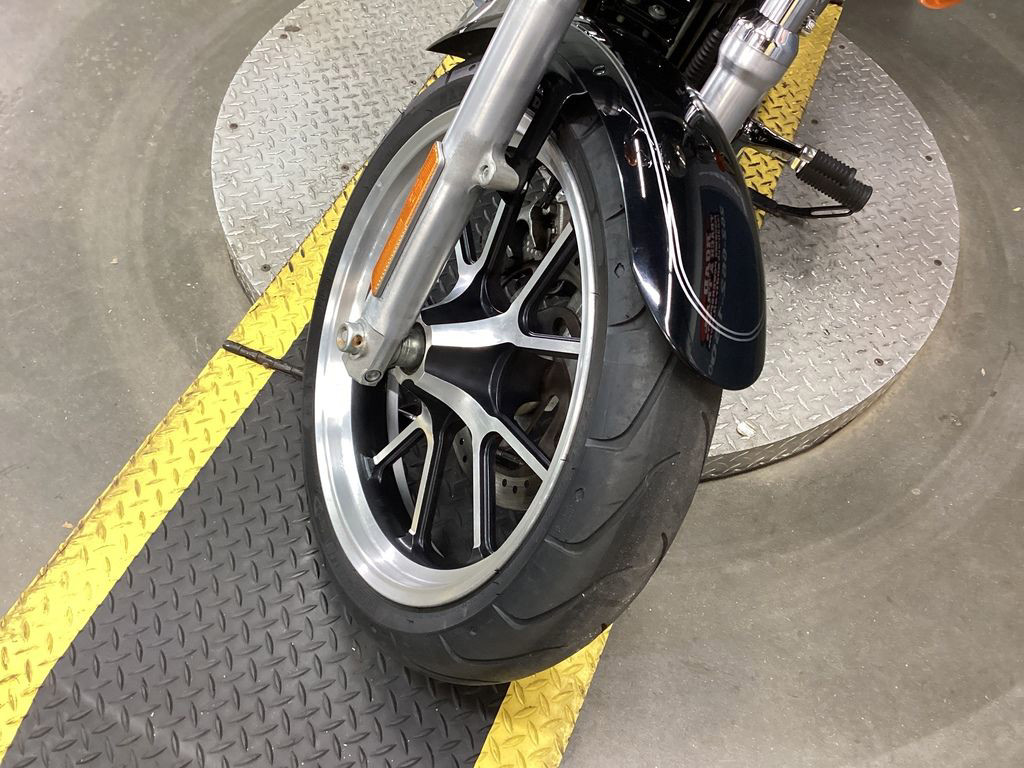 Sportster® SuperLow® 1200T