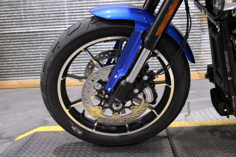 Low Rider® ST