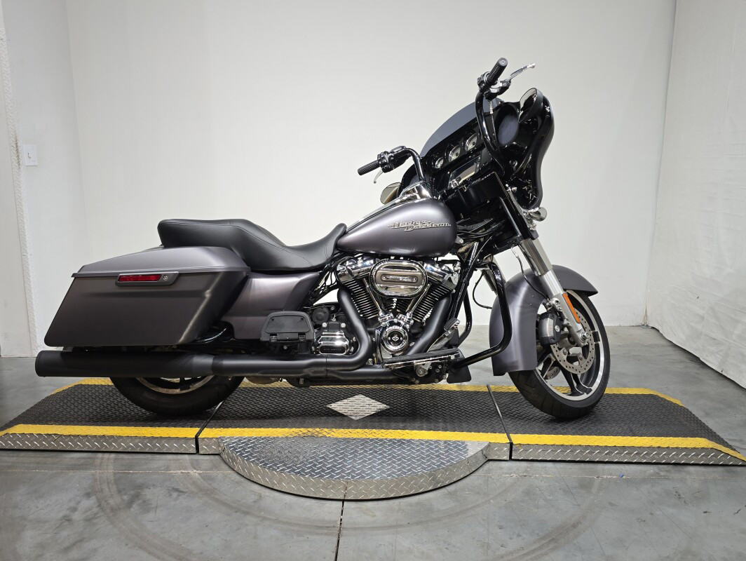 Street Glide® Special