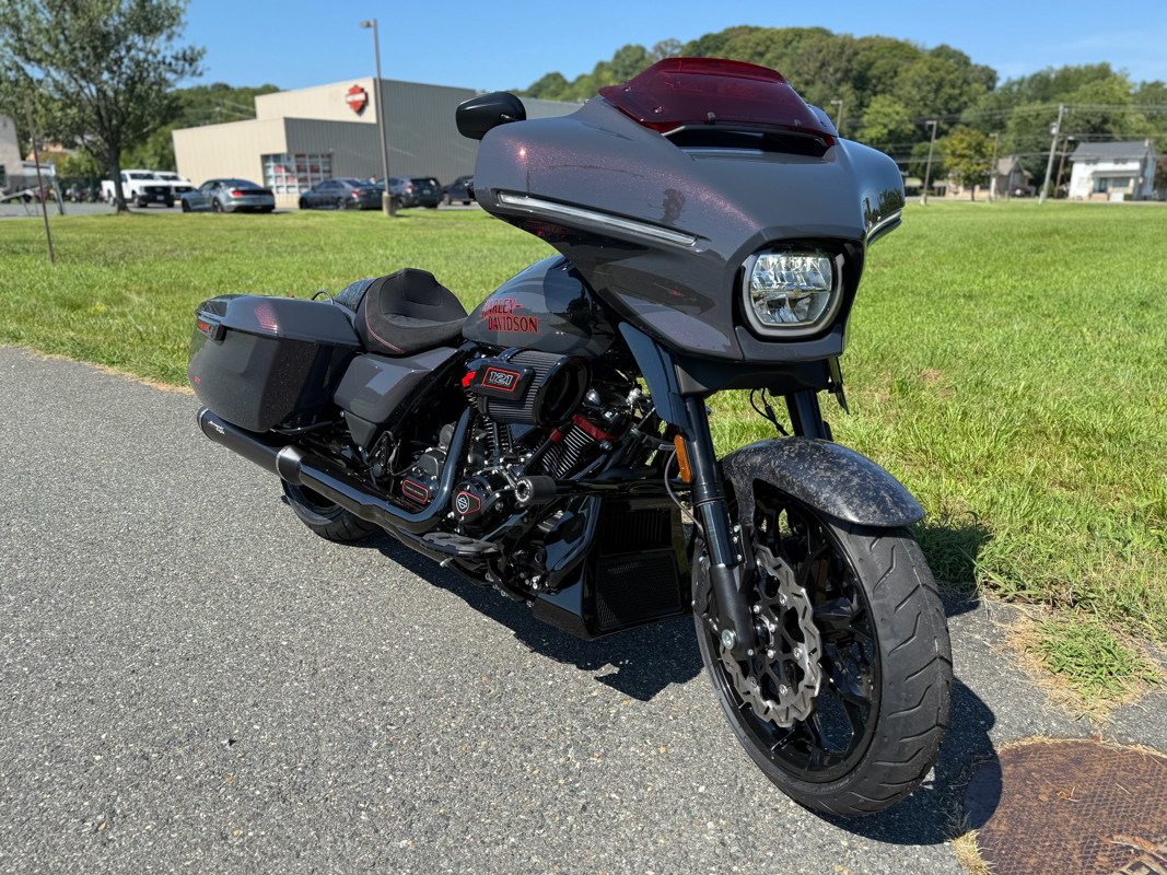 CVO® Street Glide® ST