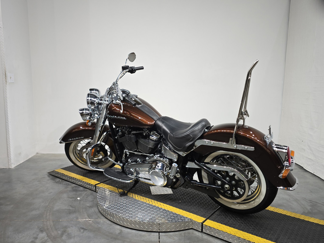 Softail® Deluxe