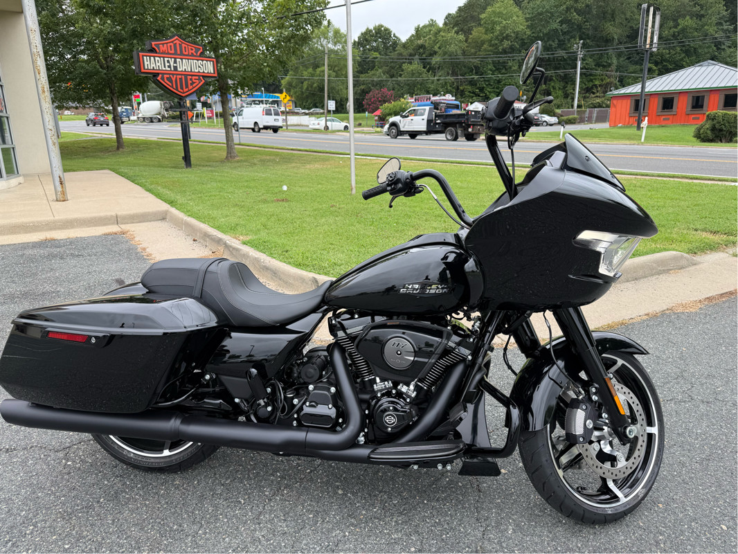 Road Glide®