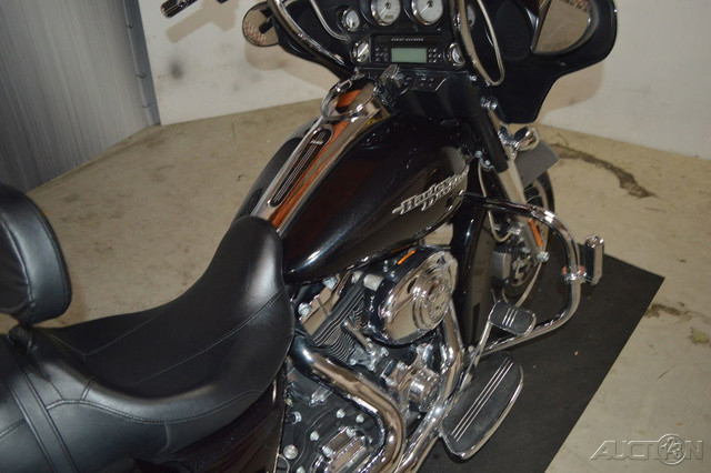 Street Glide®