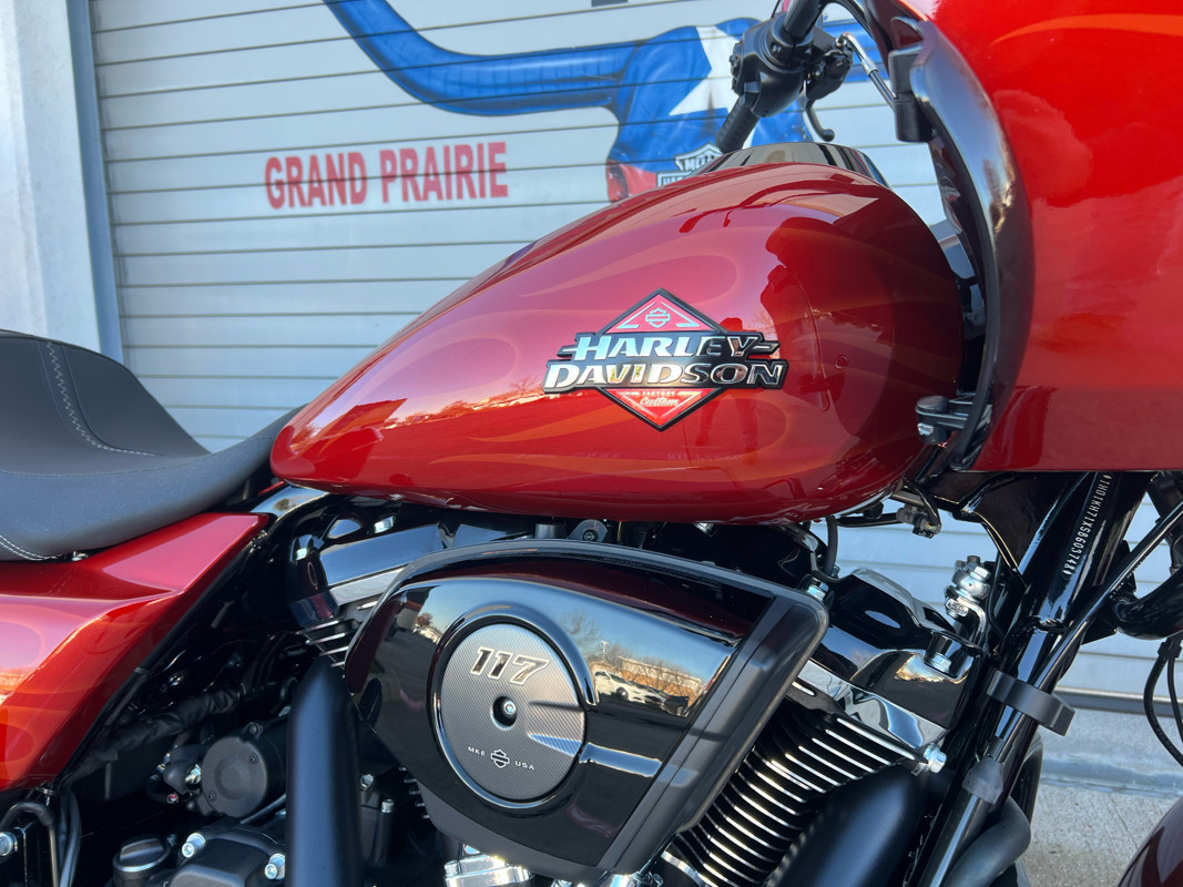 Road Glide®