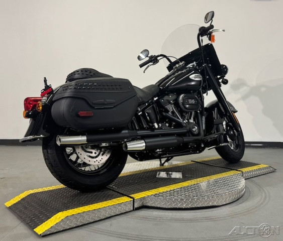 Heritage Classic 114