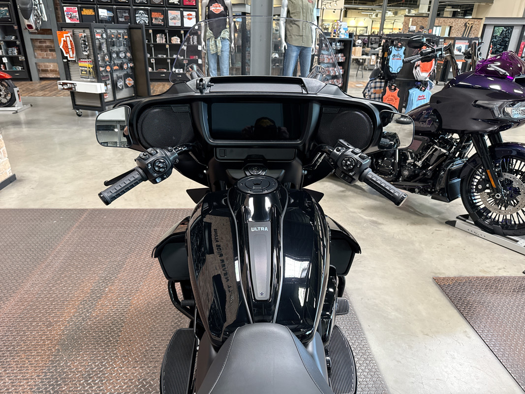 Street Glide® Ultra