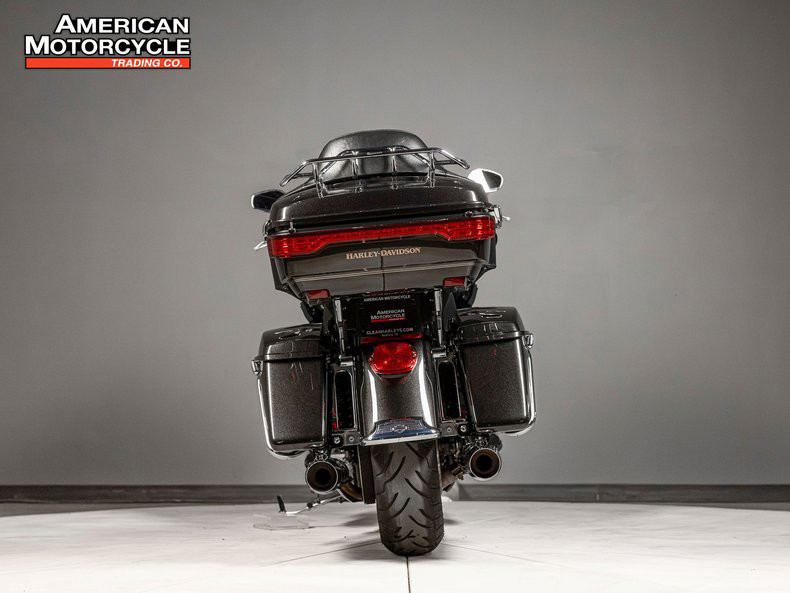 Road Glide® Ultra