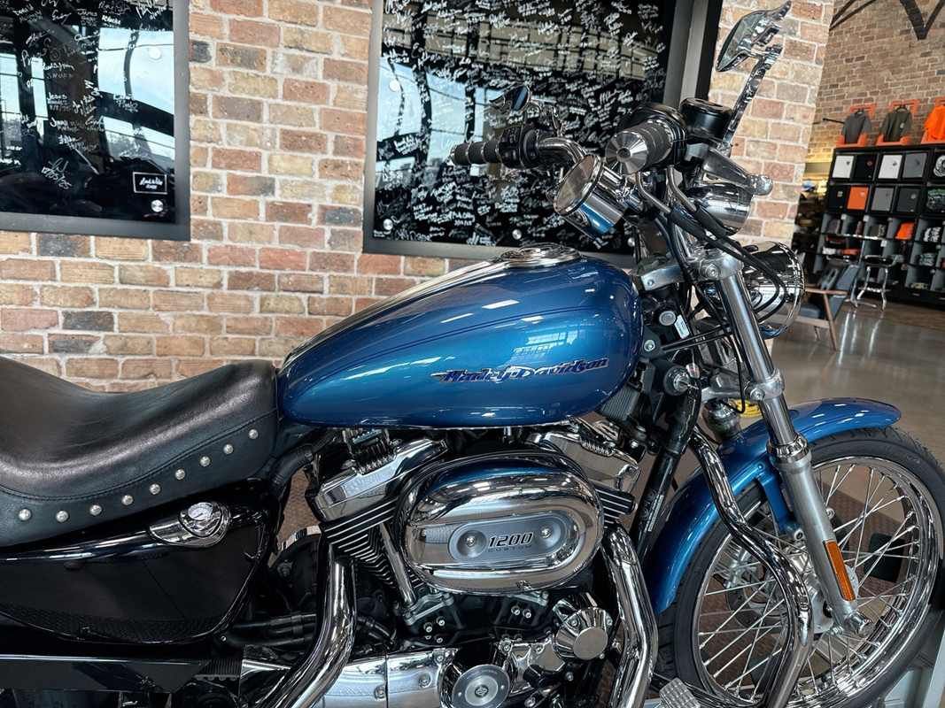 Sportster® 1200 Custom