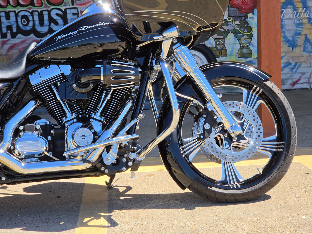 Road Glide® Custom