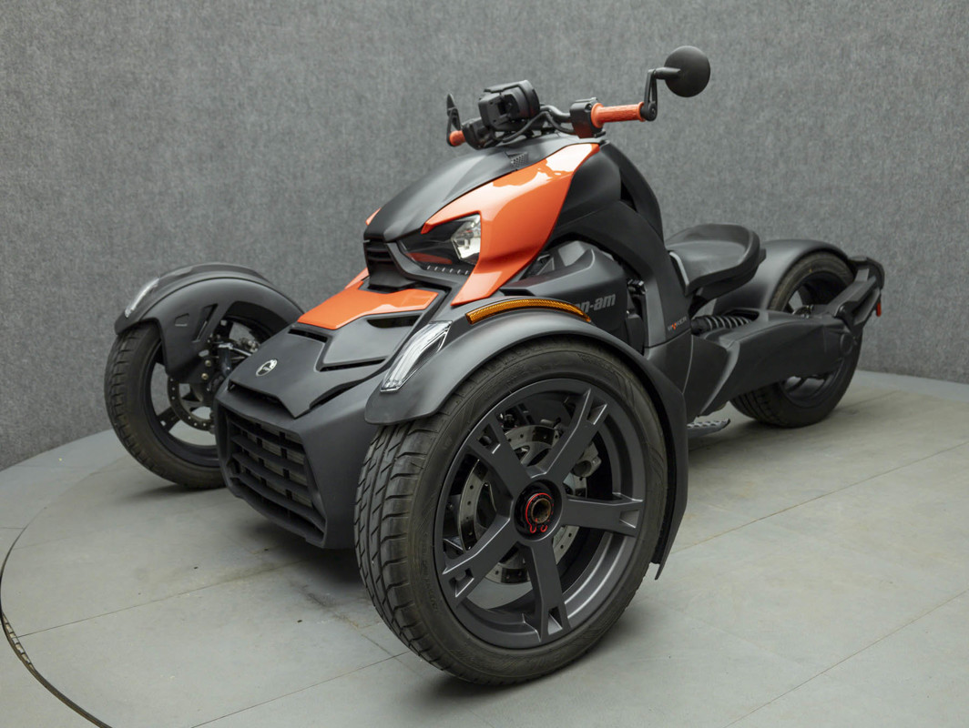 Ryker 900 ACE®	