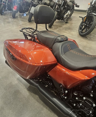 Road Glide®