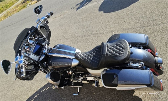 CVO® Street Glide®