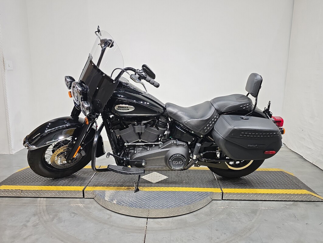 Heritage Classic 114