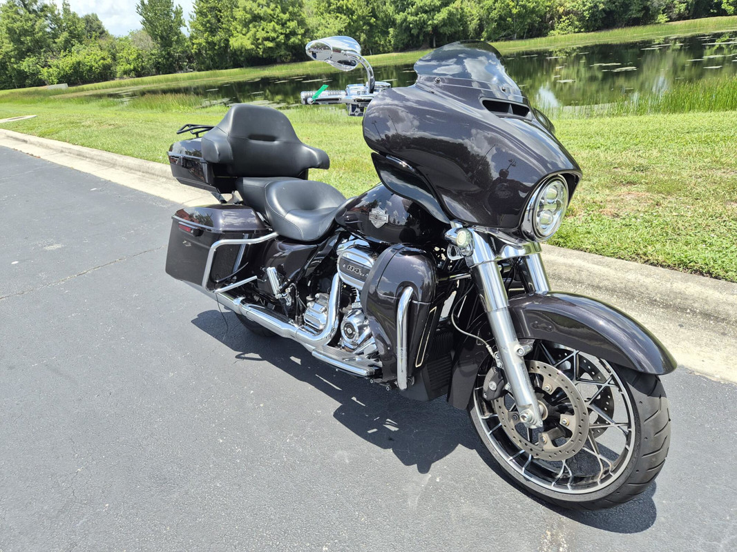Street Glide® Special