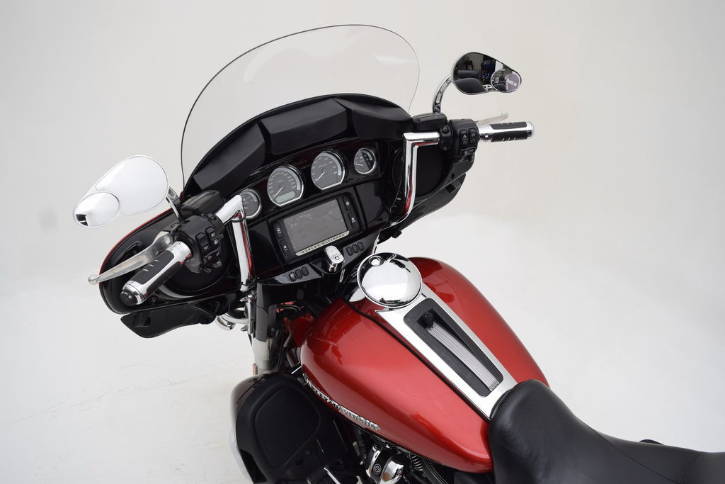 	Electra Glide® Ultra® Limited Low