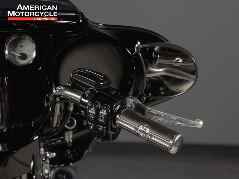 Street Glide® Special