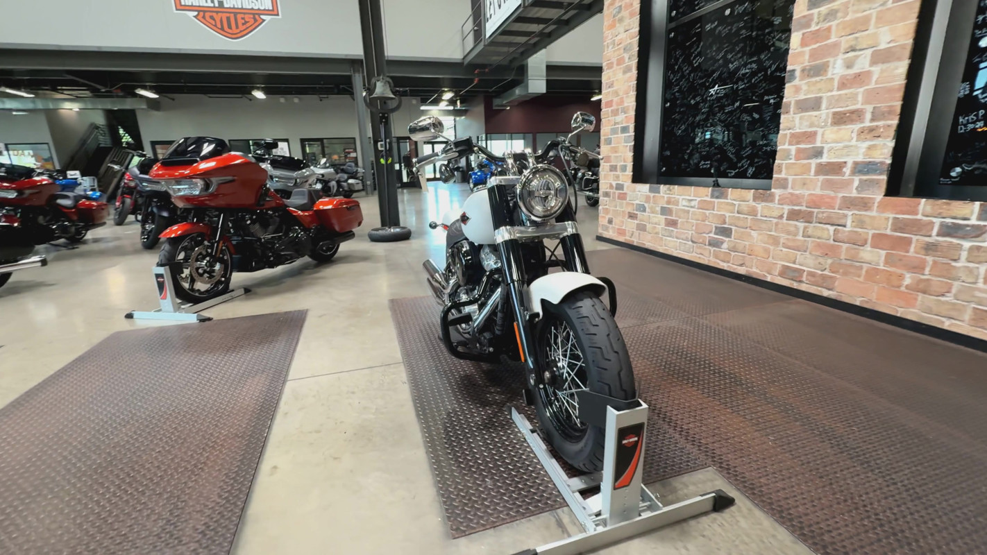 Softail® Slim®