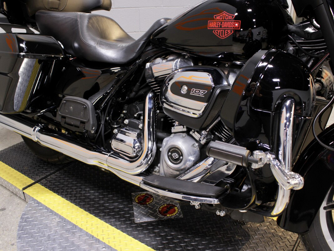 Electra Glide® Standard