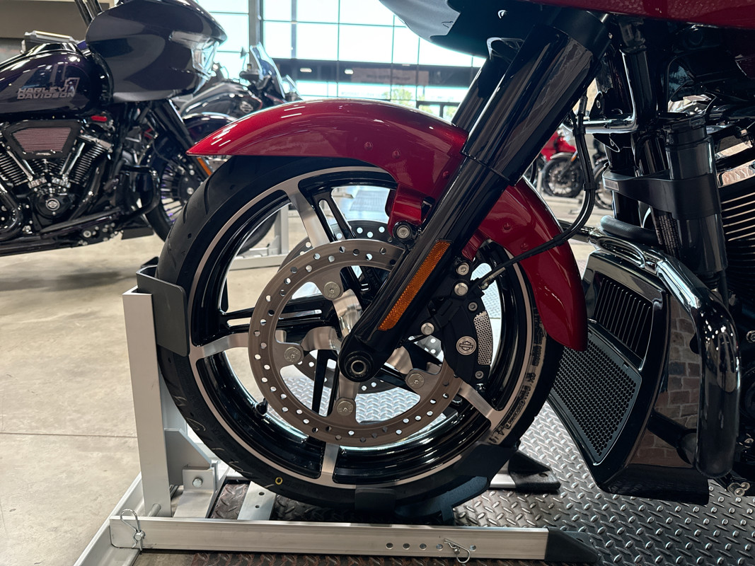 Road Glide®
