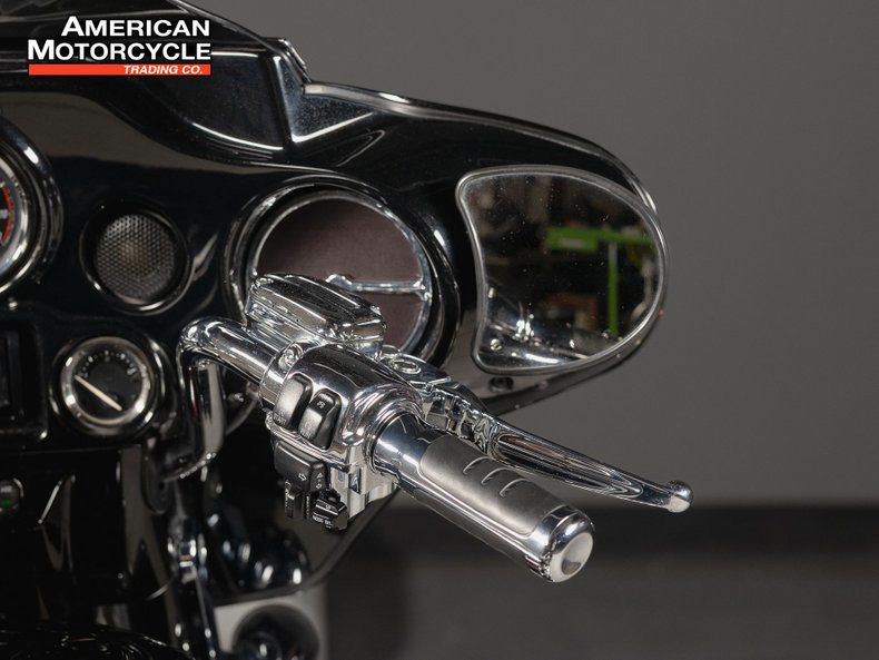 CVO™ Street Glide®