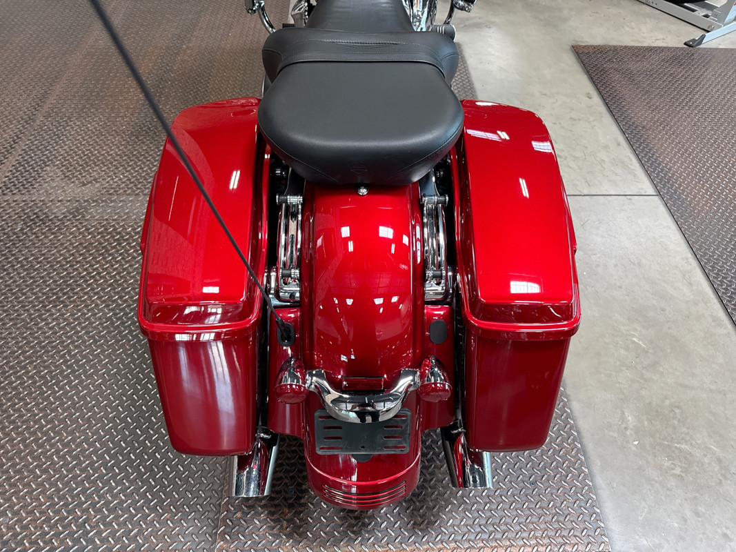 Road Glide®