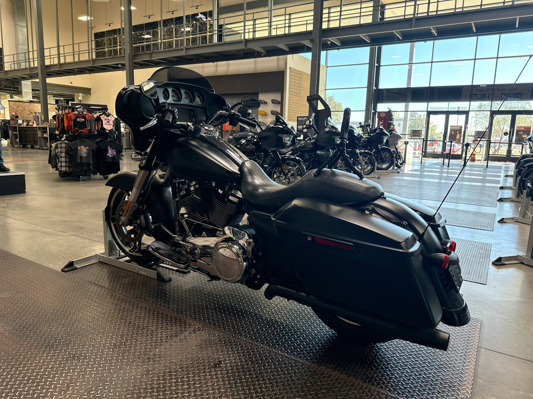 Street Glide® Special