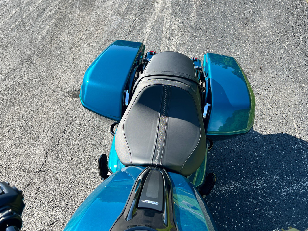 Street Glide®