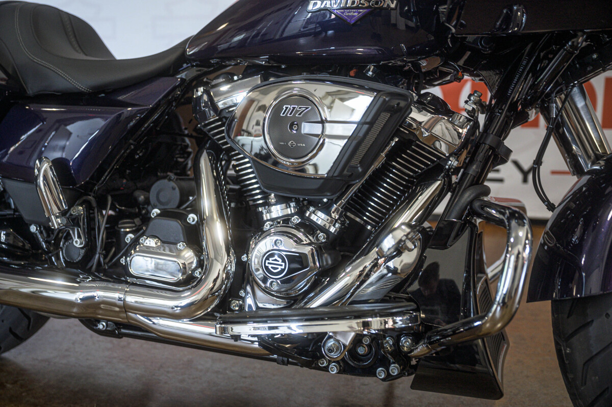Road Glide®