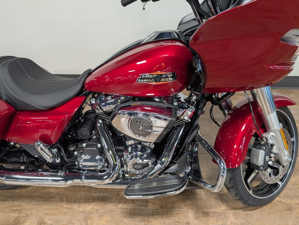 Road Glide®