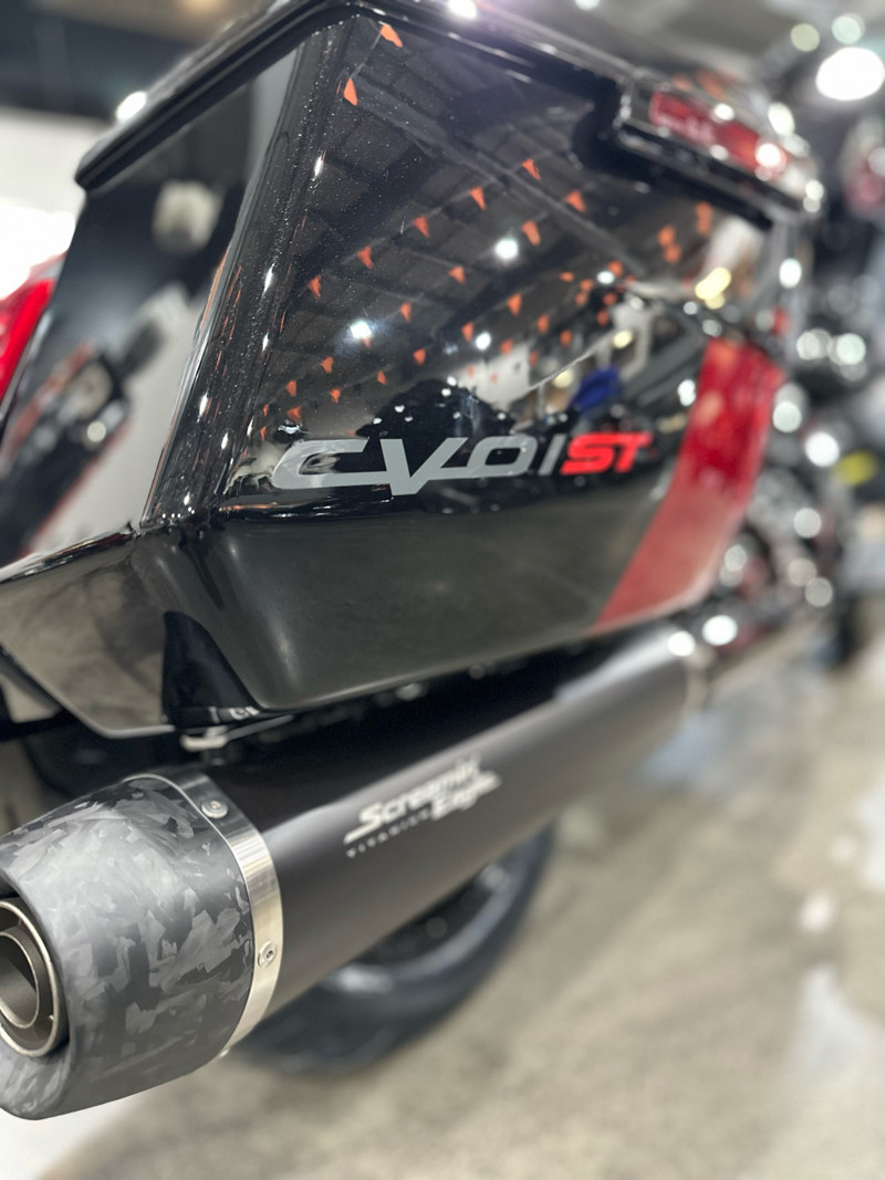 CVO® Road Glide® ST