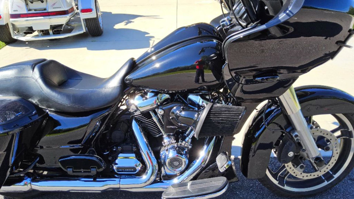 Road Glide®