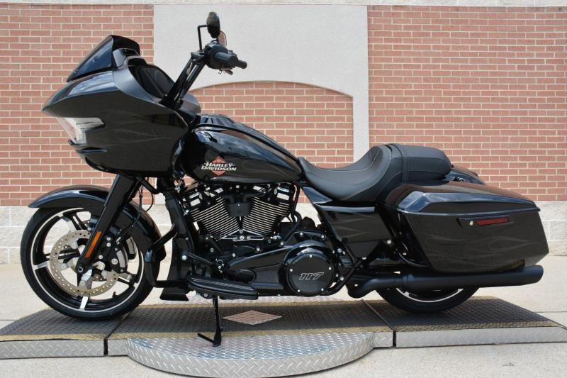 Road Glide®