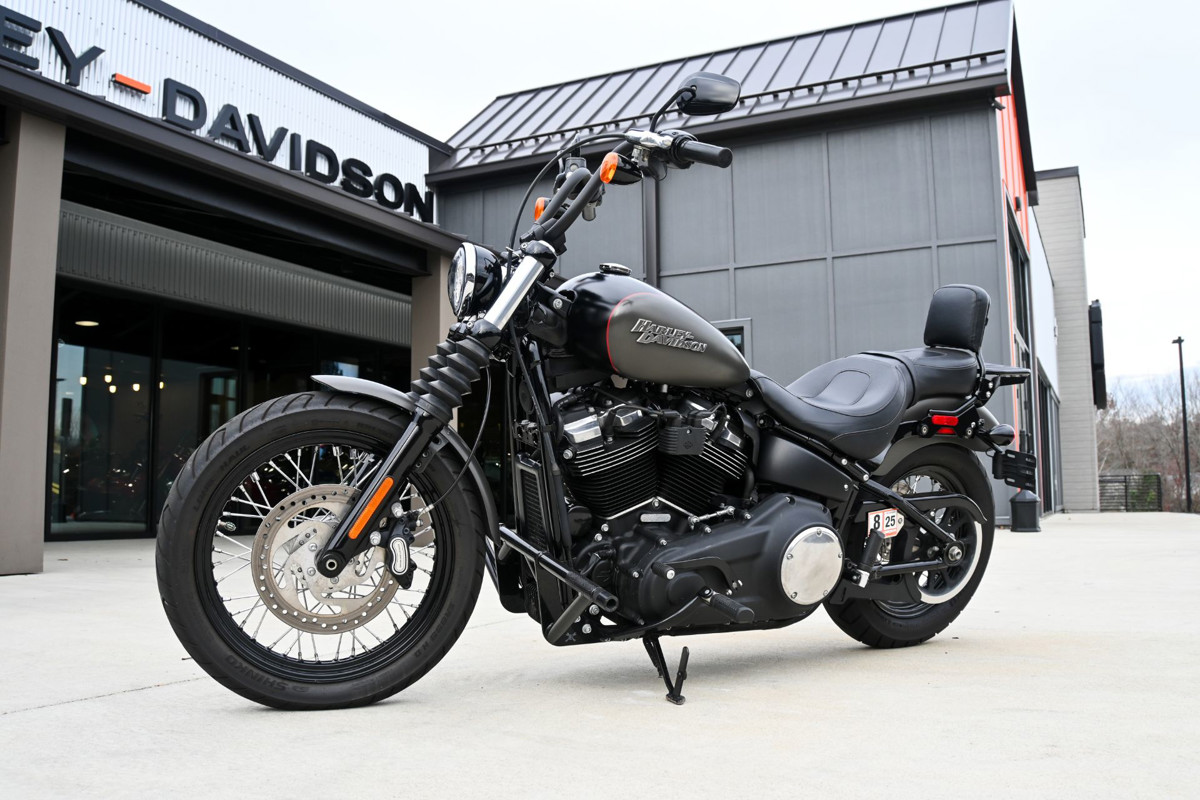 Softail® Street Bob®