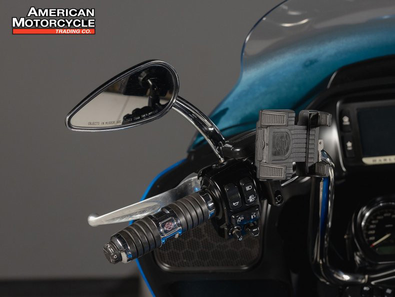 Road Glide® Ultra