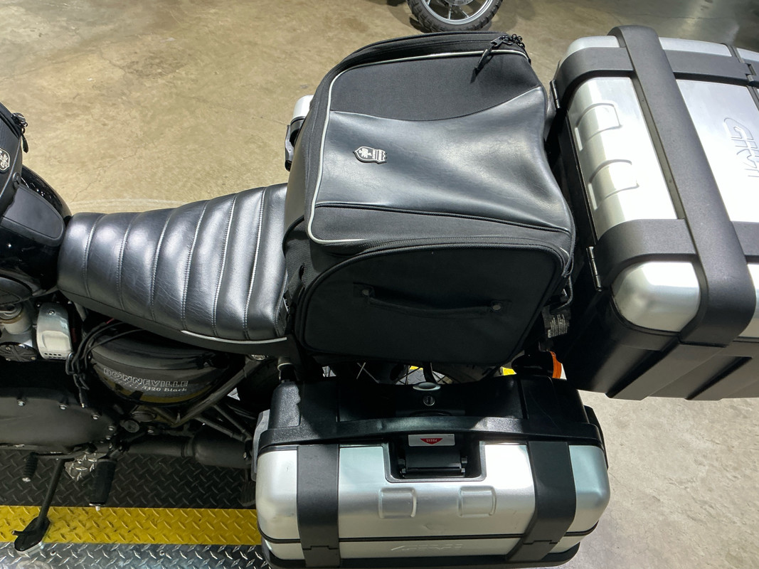 Bonnevile T120