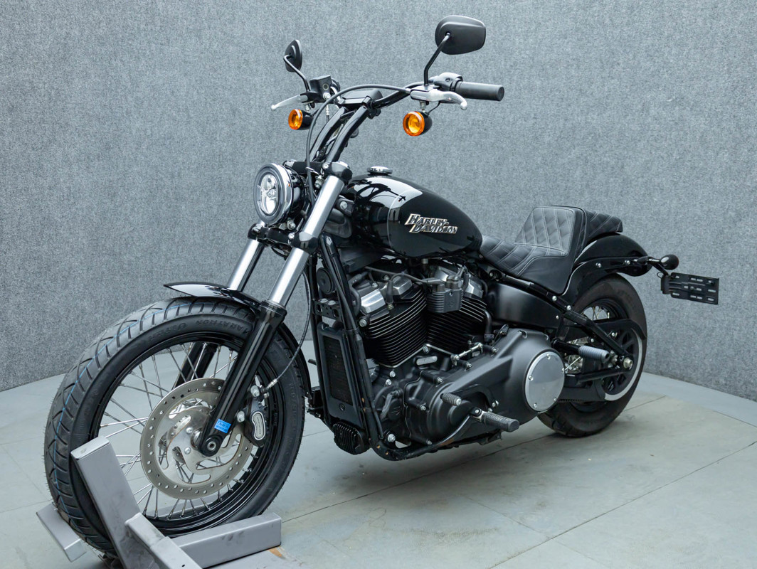 Softail® Street Bob®
