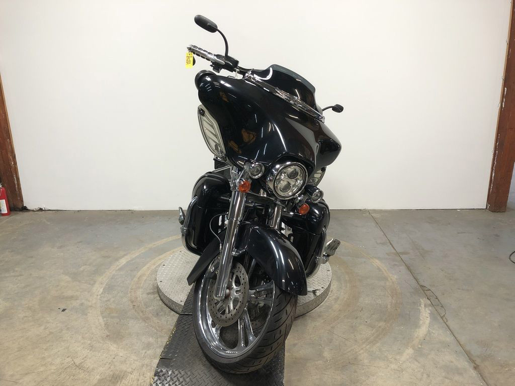 Street Glide®