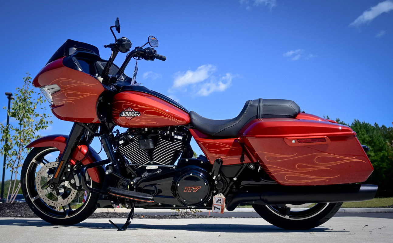 Road Glide®
