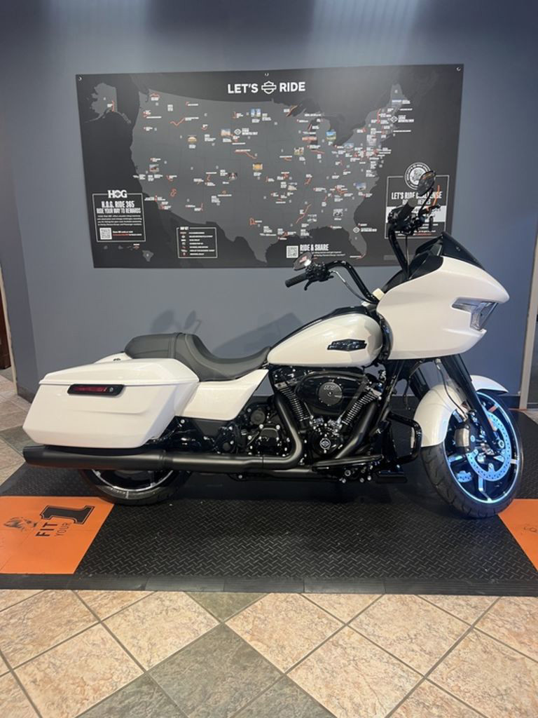 Road Glide®