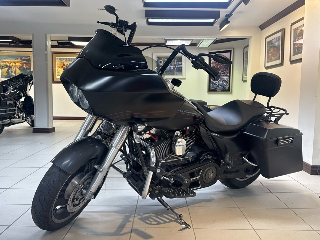 Road Glide® Custom