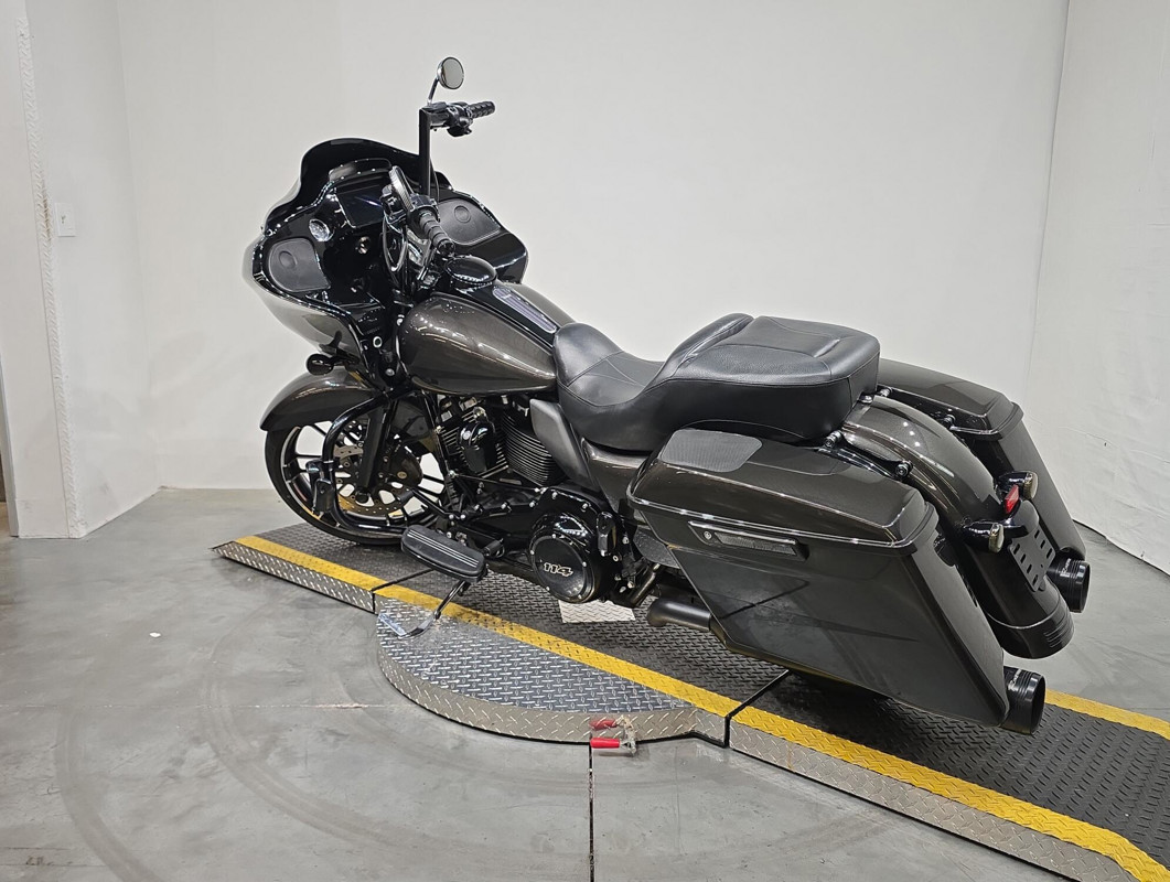 Road Glide® Special