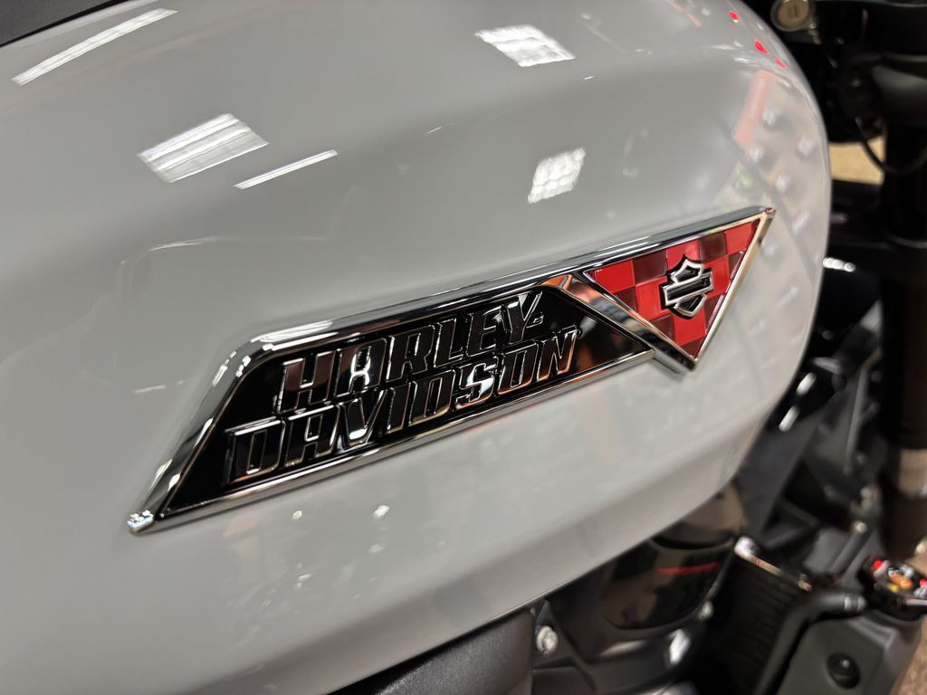 Sportster® S